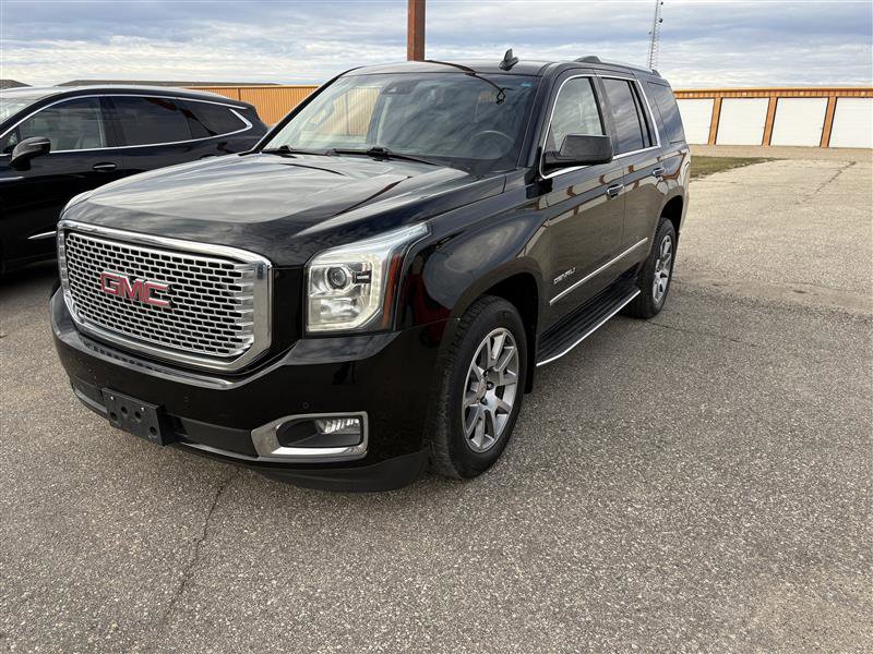 Used 2015 GMC Yukon Denali w/ Open Road Package image 2