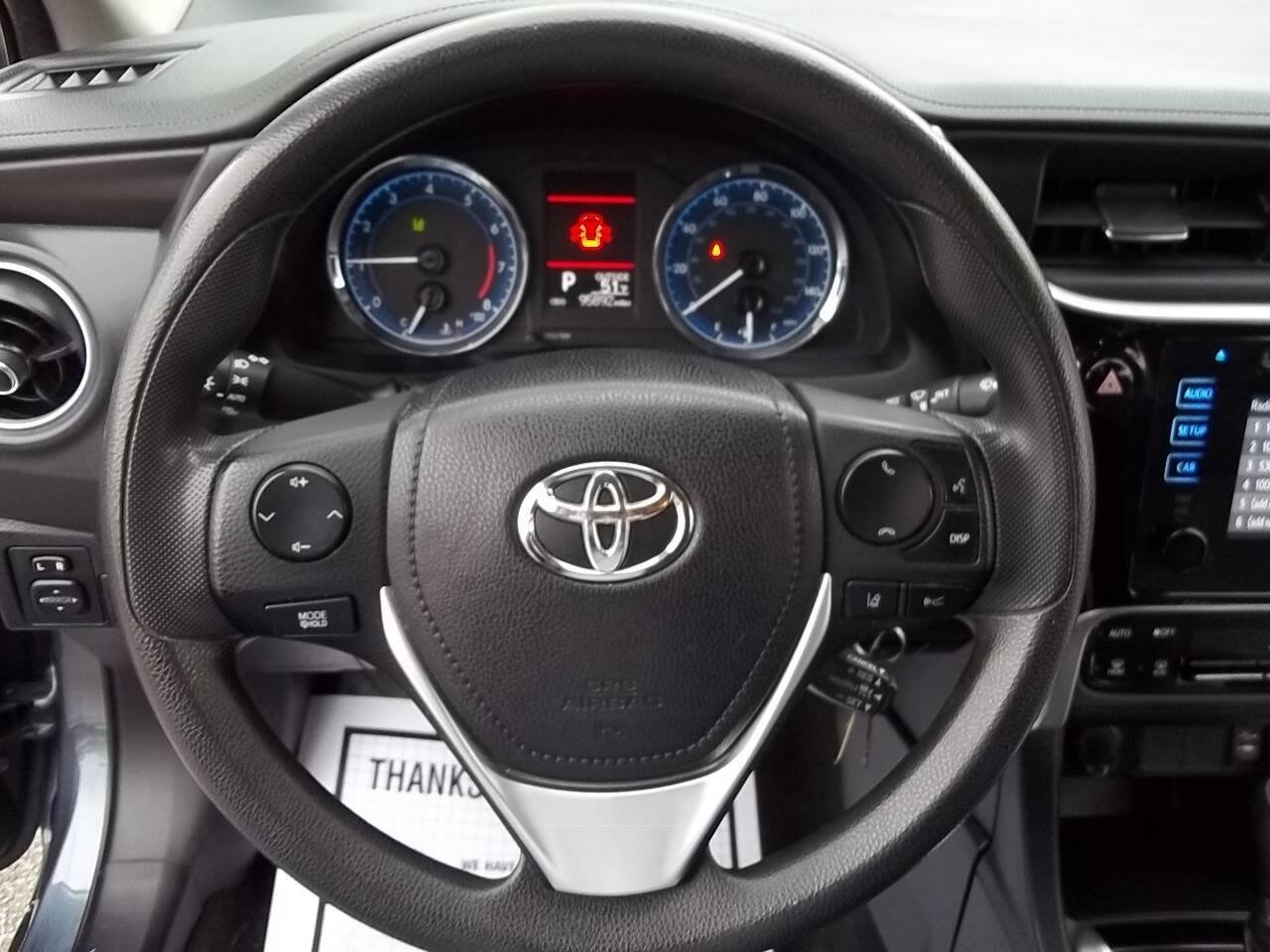 Used 2017 Toyota Corolla LE image 14