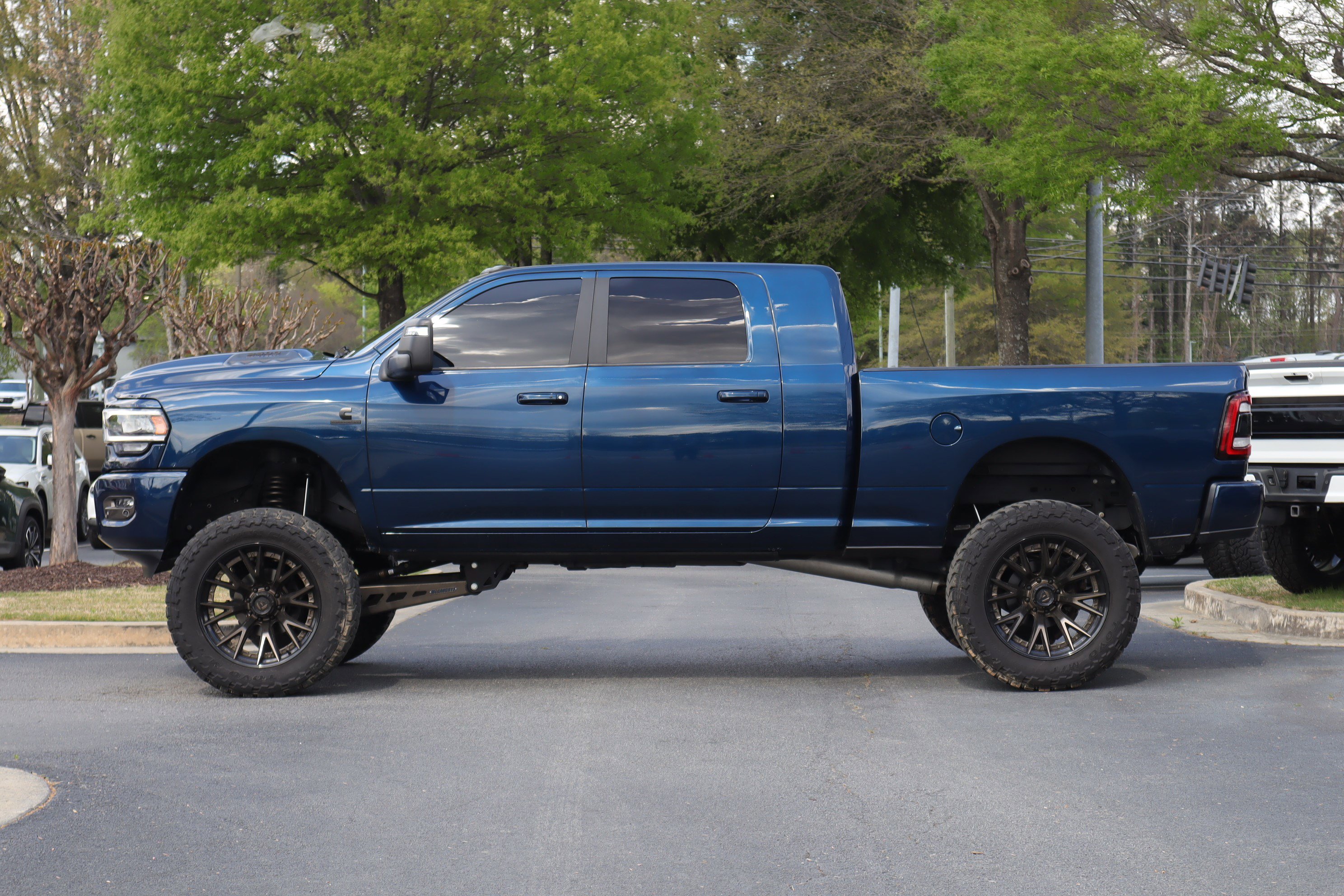 Used 2024 RAM 2500 Laramie w/ Night Edition image 5