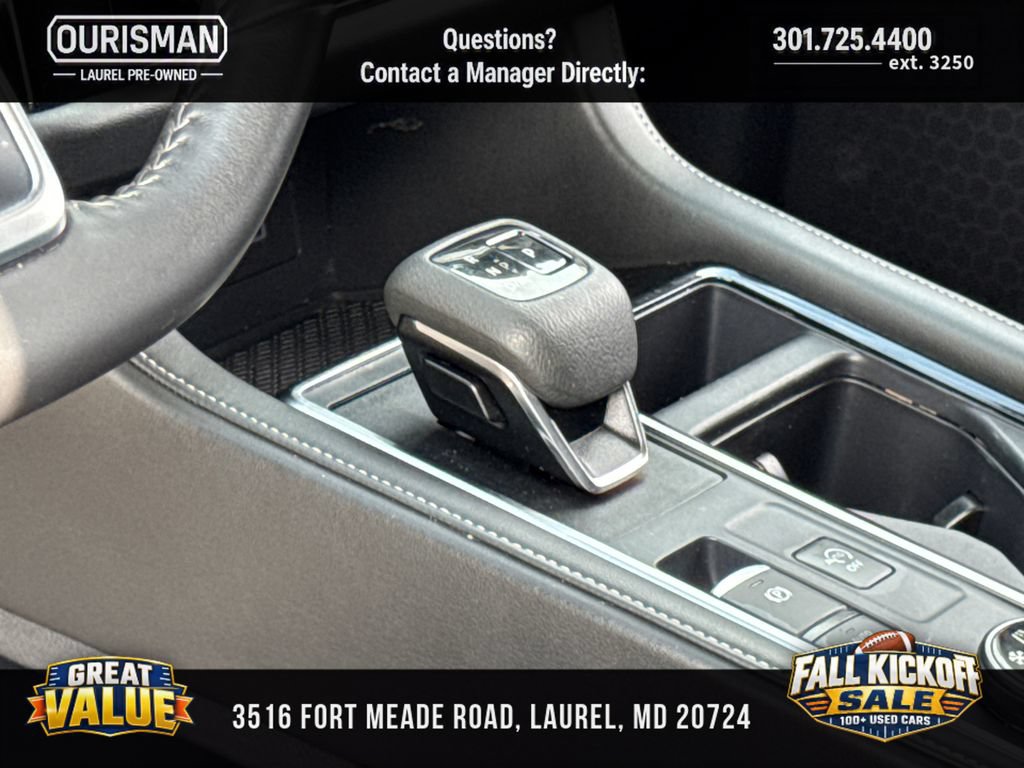 Used 2025 Nissan Pathfinder SV AWD/4WD image 14
