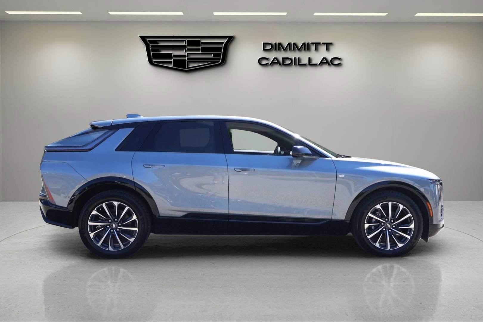 New 2026 Cadillac Lyriq Sport RWD image 6