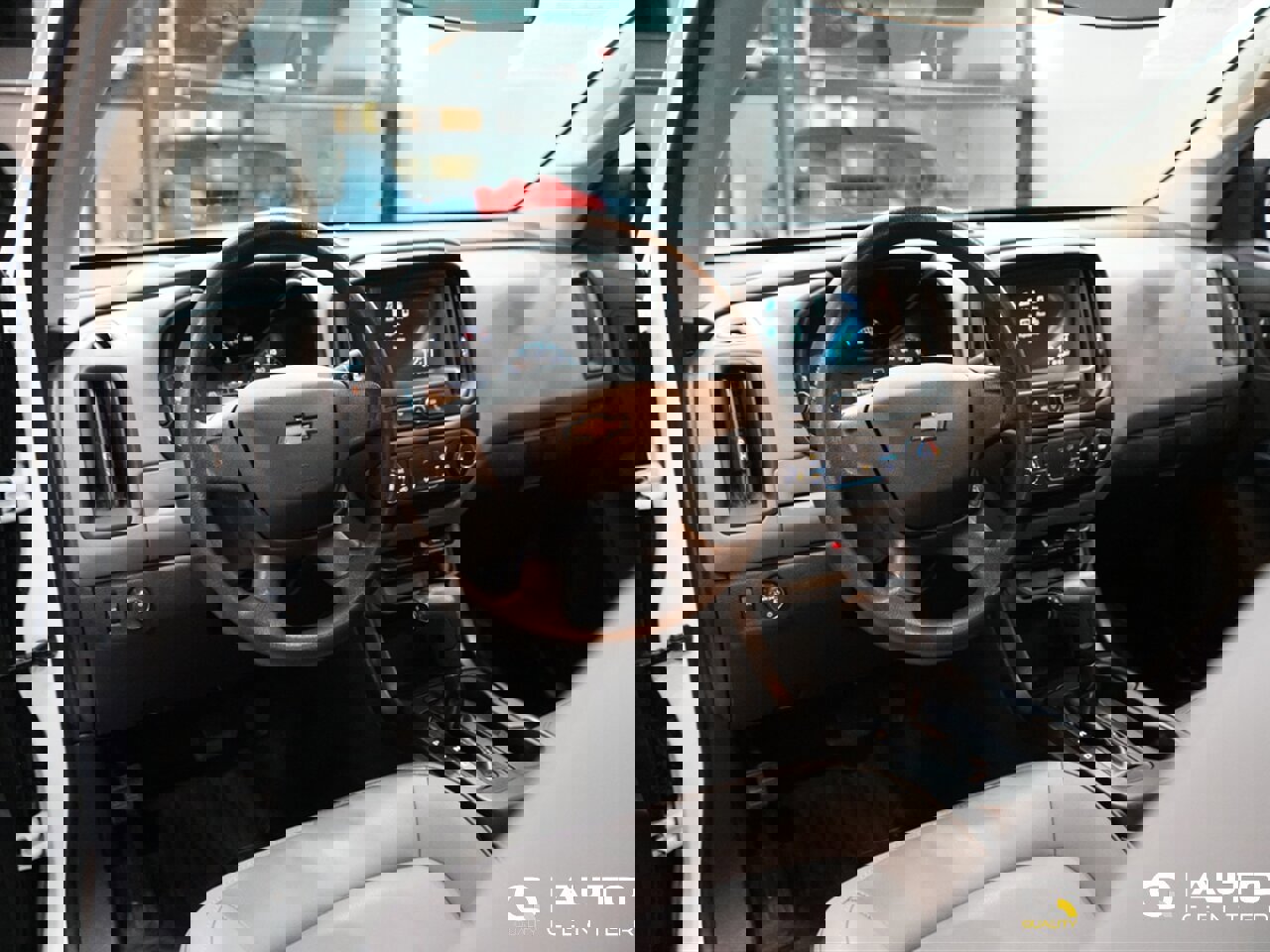 Used 2018 Chevrolet Colorado W/T RWD image 11