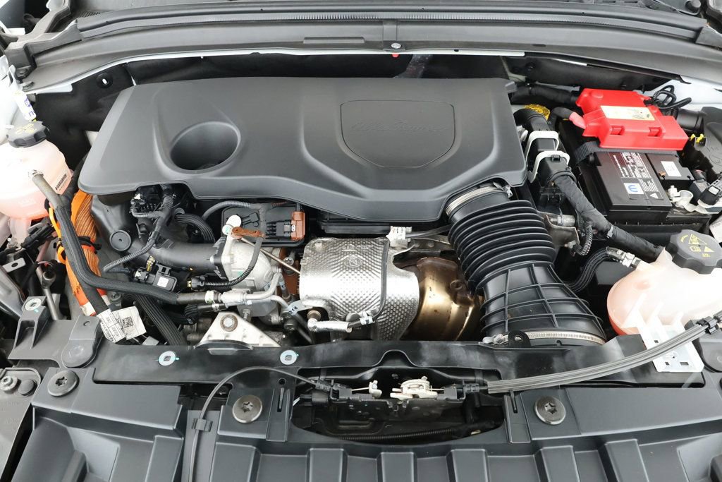 Used 2024 Alfa Romeo Tonale Veloce image 24