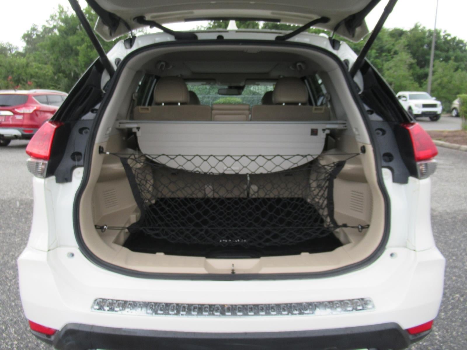 Used 2018 Nissan Rogue SL w/ Premium Package FWD image 36