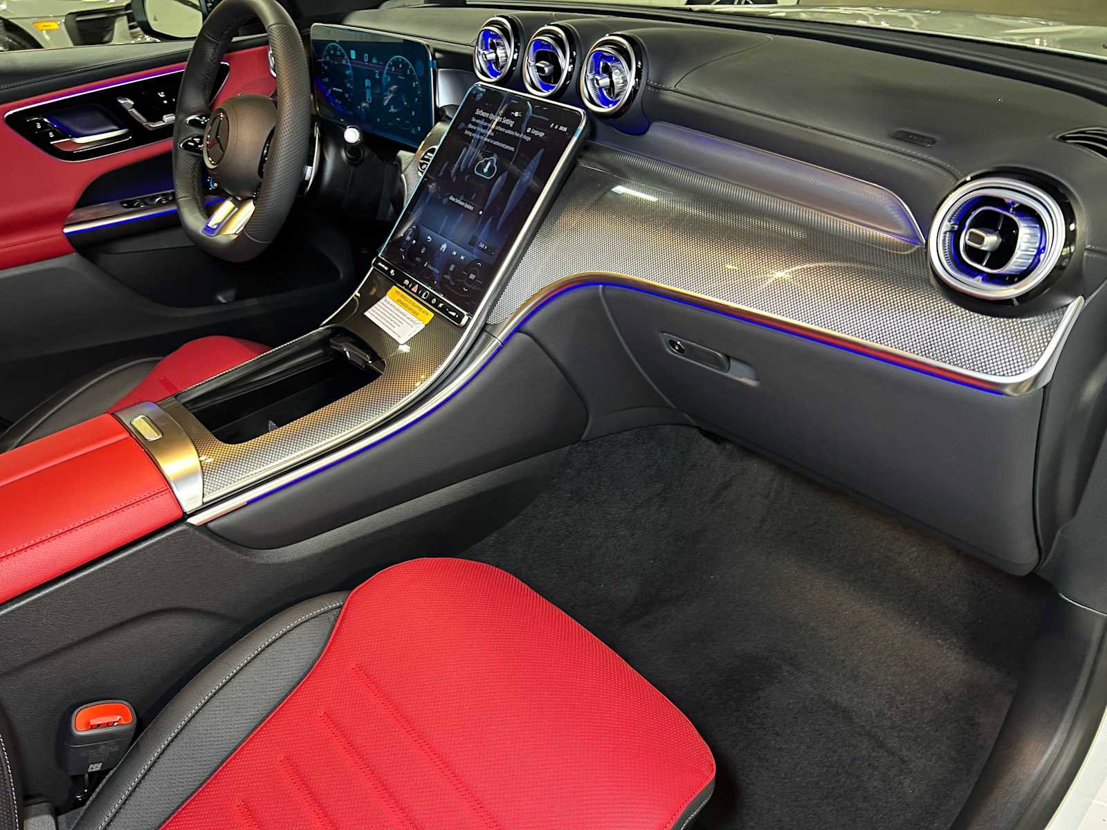 New 2026 Mercedes-Benz GLC 43 AMG 4MATIC Coupe image 11