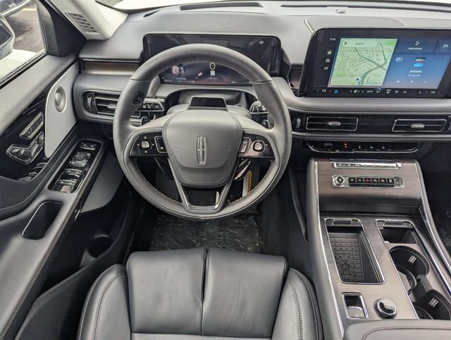 New 2025 Lincoln Aviator Reserve w/ Luxury Package image 12