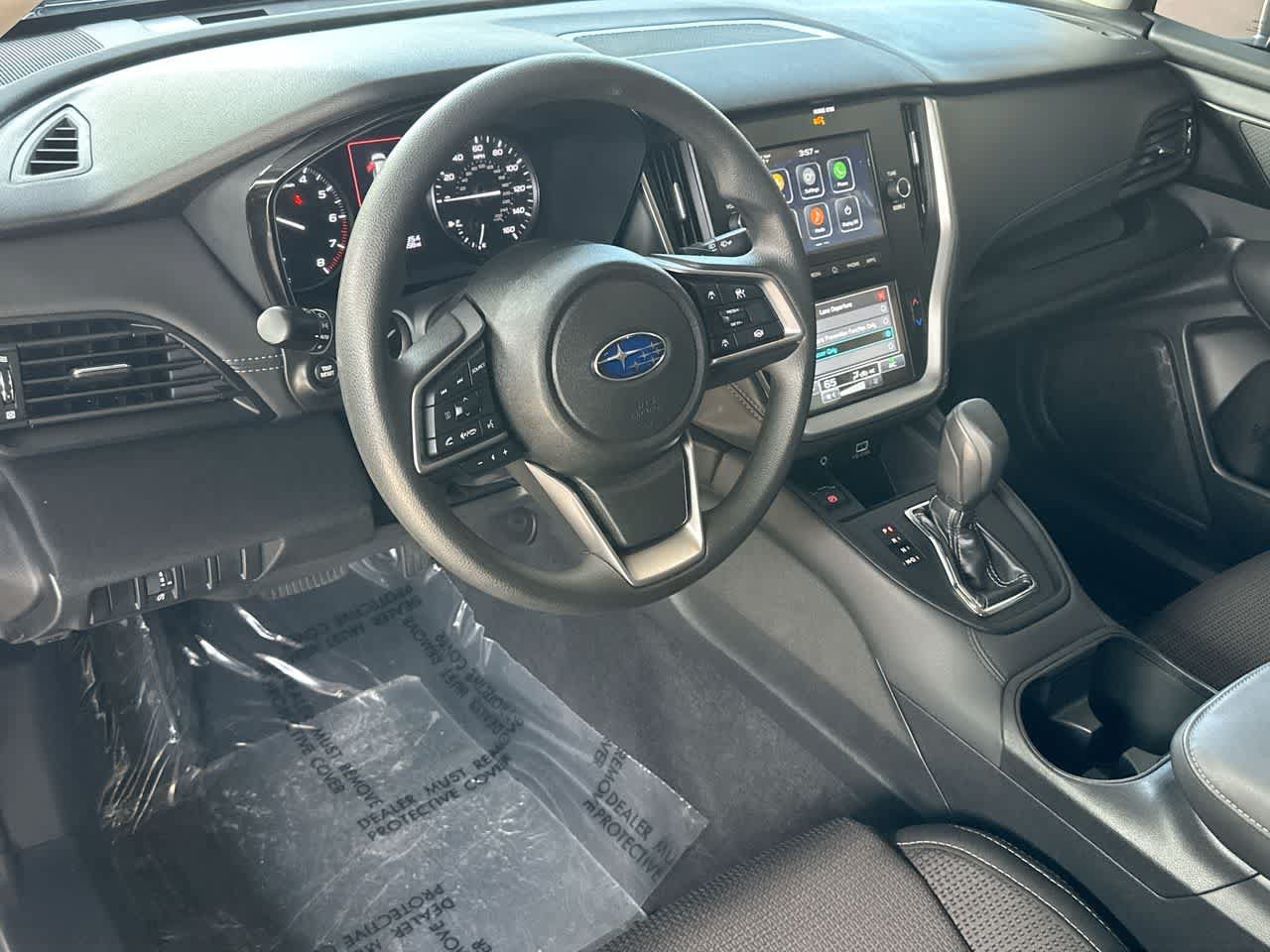 Used 2025 Subaru Outback AWD/4WD image 13