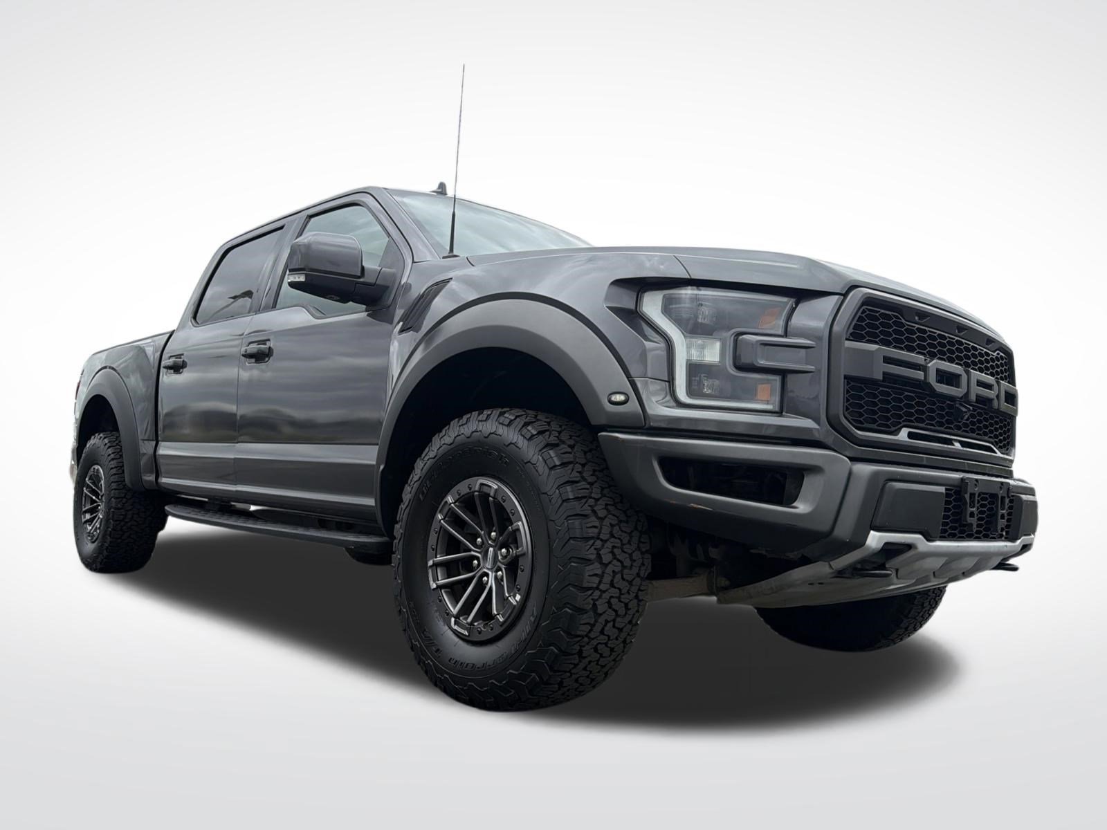 Used 2019 Ford F150 Raptor w/ Equipment Group 802A Luxury AWD/4WD image 6