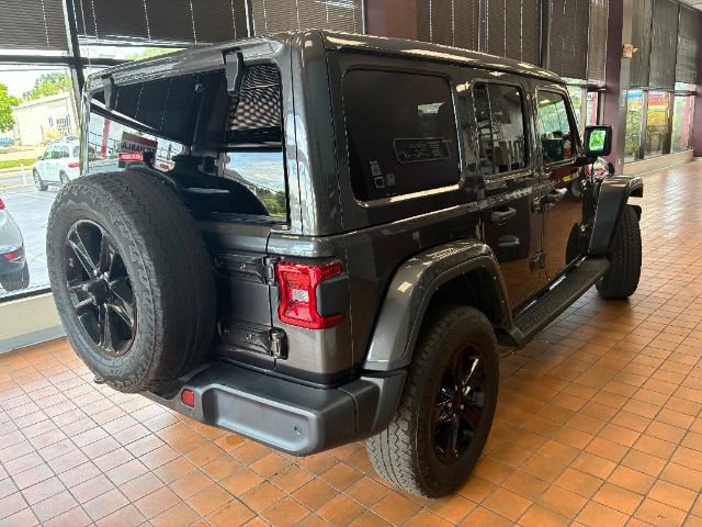 Used 2021 Jeep Wrangler Unlimited Sahara image 9