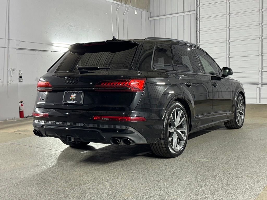 Used 2023 Audi SQ7 Prestige image 11