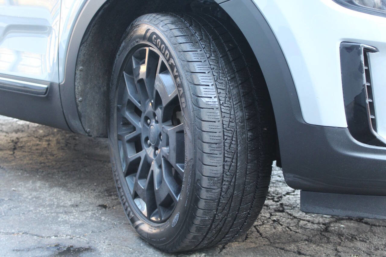 Used 2021 Kia Telluride EX w/ EX Premium Package image 30