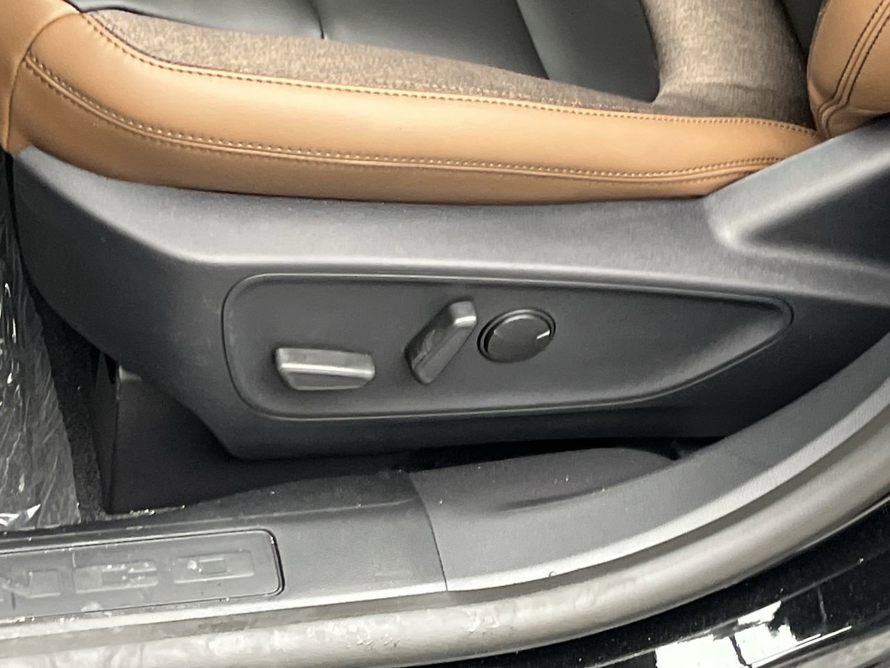 New 2025 Ford Bronco Sport Outer Banks w/ Outer Banks Tech Package+ AWD/4WD image 11