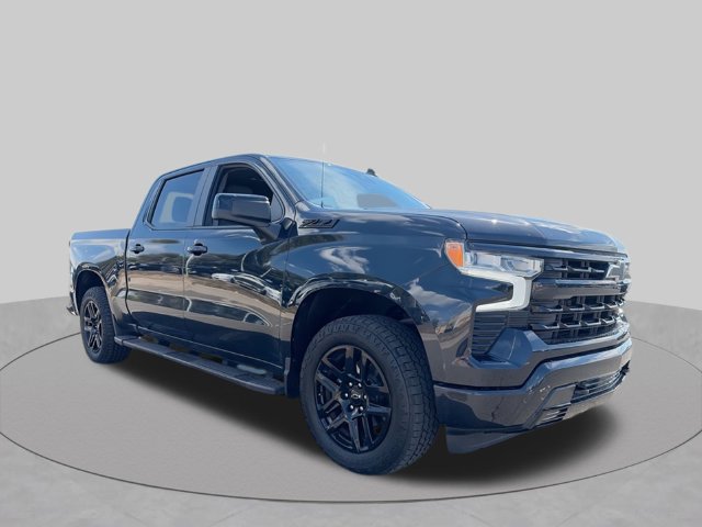 Used 2023 Chevrolet Silverado 1500 RST AWD/4WD image 2