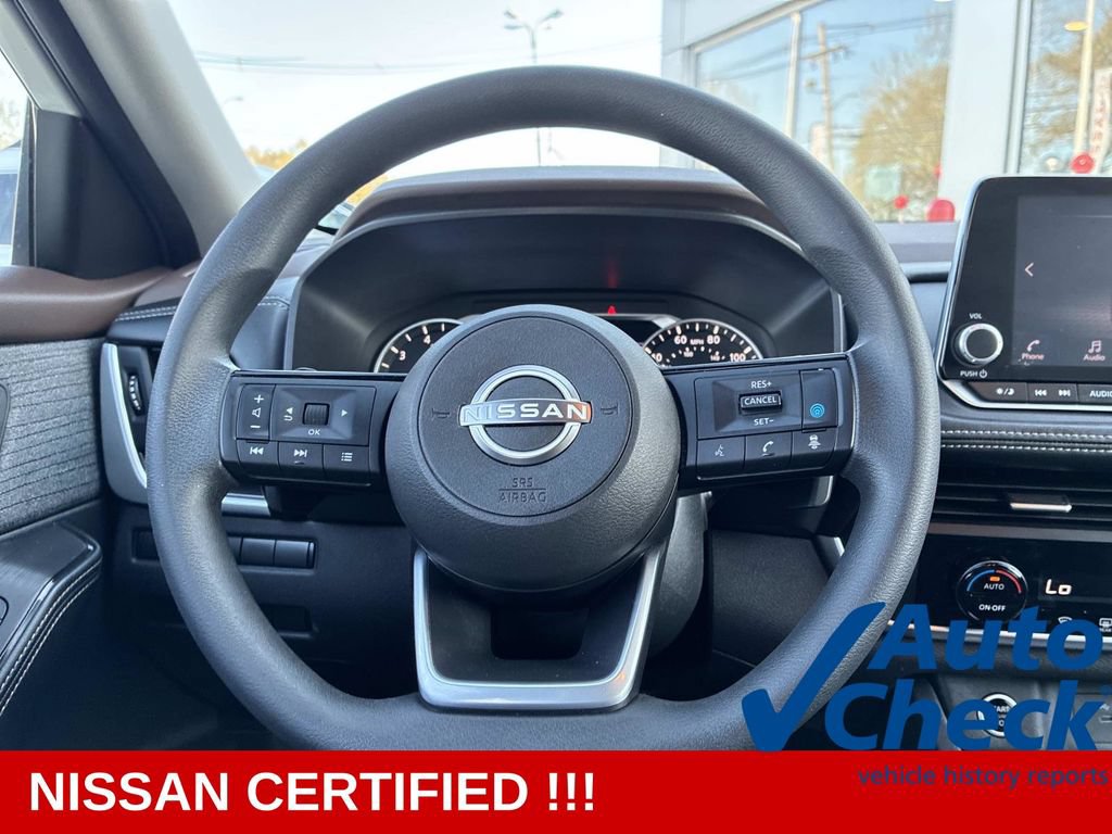 Certified 2023 Nissan Rogue SV AWD/4WD image 17
