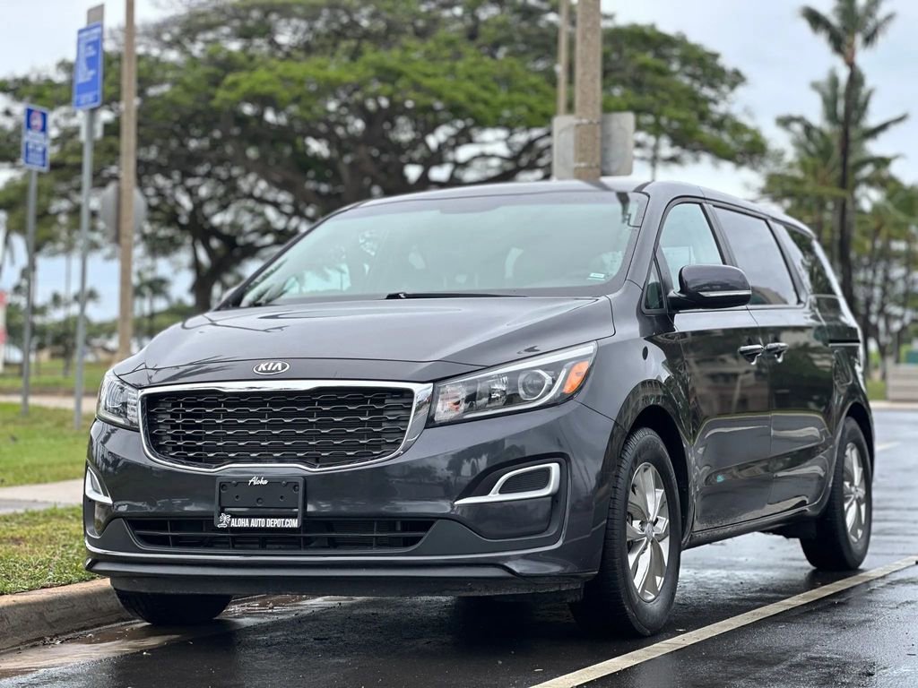 Used 2021 Kia Sedona LX image 1