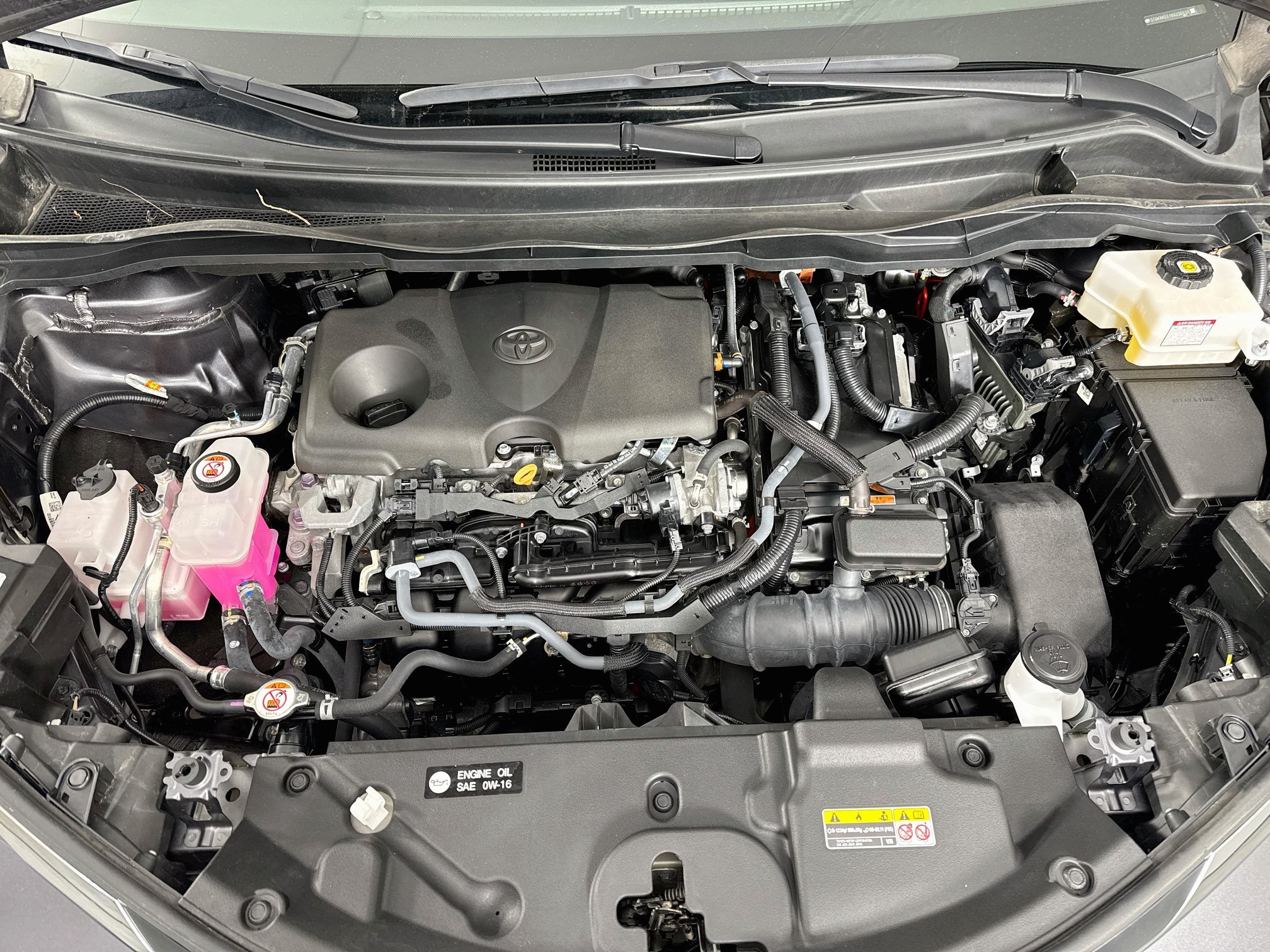 Certified 2025 Toyota Sienna LE FWD image 30