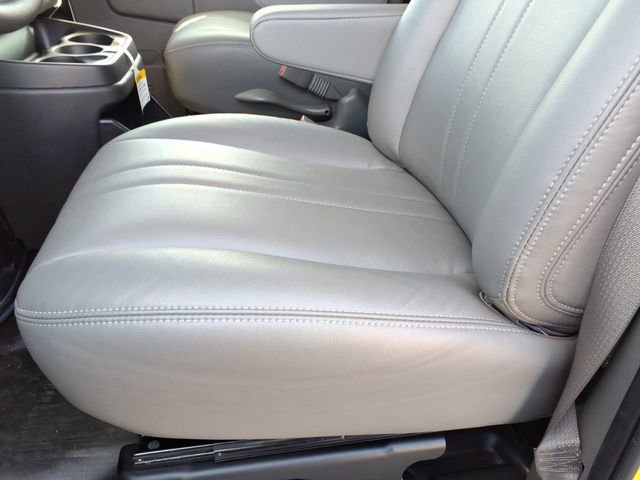 New 2025 Chevrolet Express 2500 w/ Driver Convenience Package image 10
