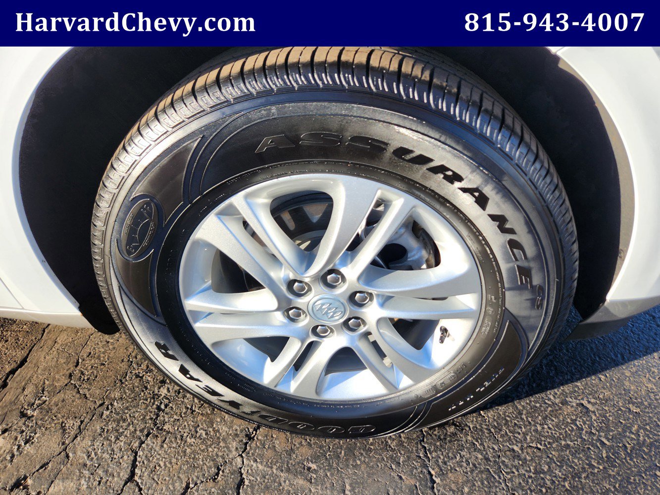 Used 2021 Buick Enclave Essence image 42