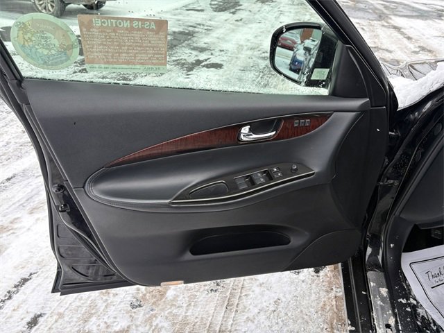 Used 2013 INFINITI EX37 Journey w/ Premium Pkg image 17