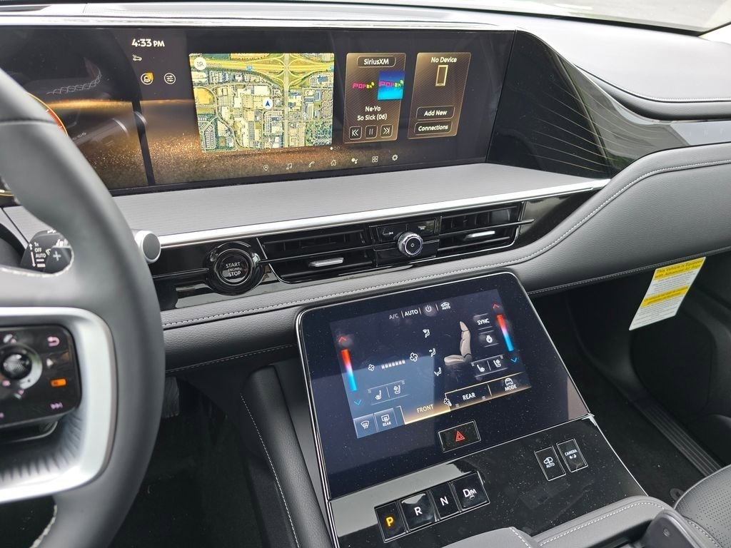 New 2025 INFINITI QX80 Sensory image 33