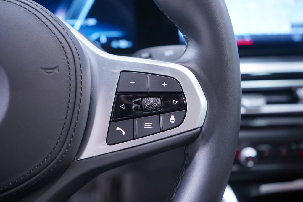 Used 2023 BMW i4 eDrive40 w/ M Sport Package image 21