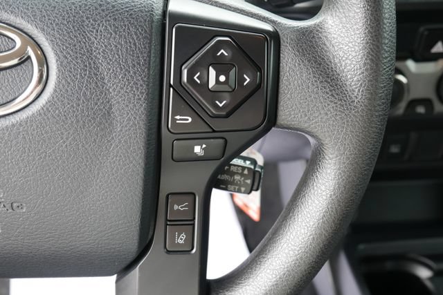 Used 2020 Toyota Tacoma SR AWD/4WD image 17