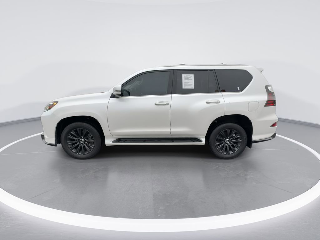 Used 2023 Lexus GX 460 Premium w/ Accessory Package image 5