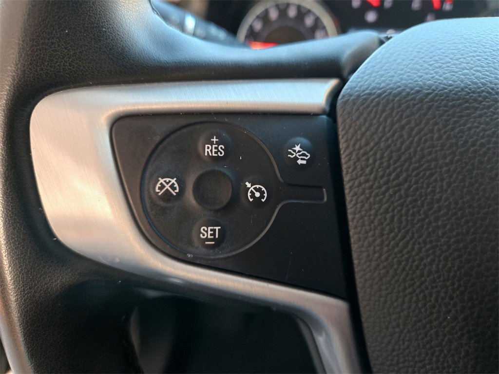 Used 2023 GMC Acadia SLT image 15