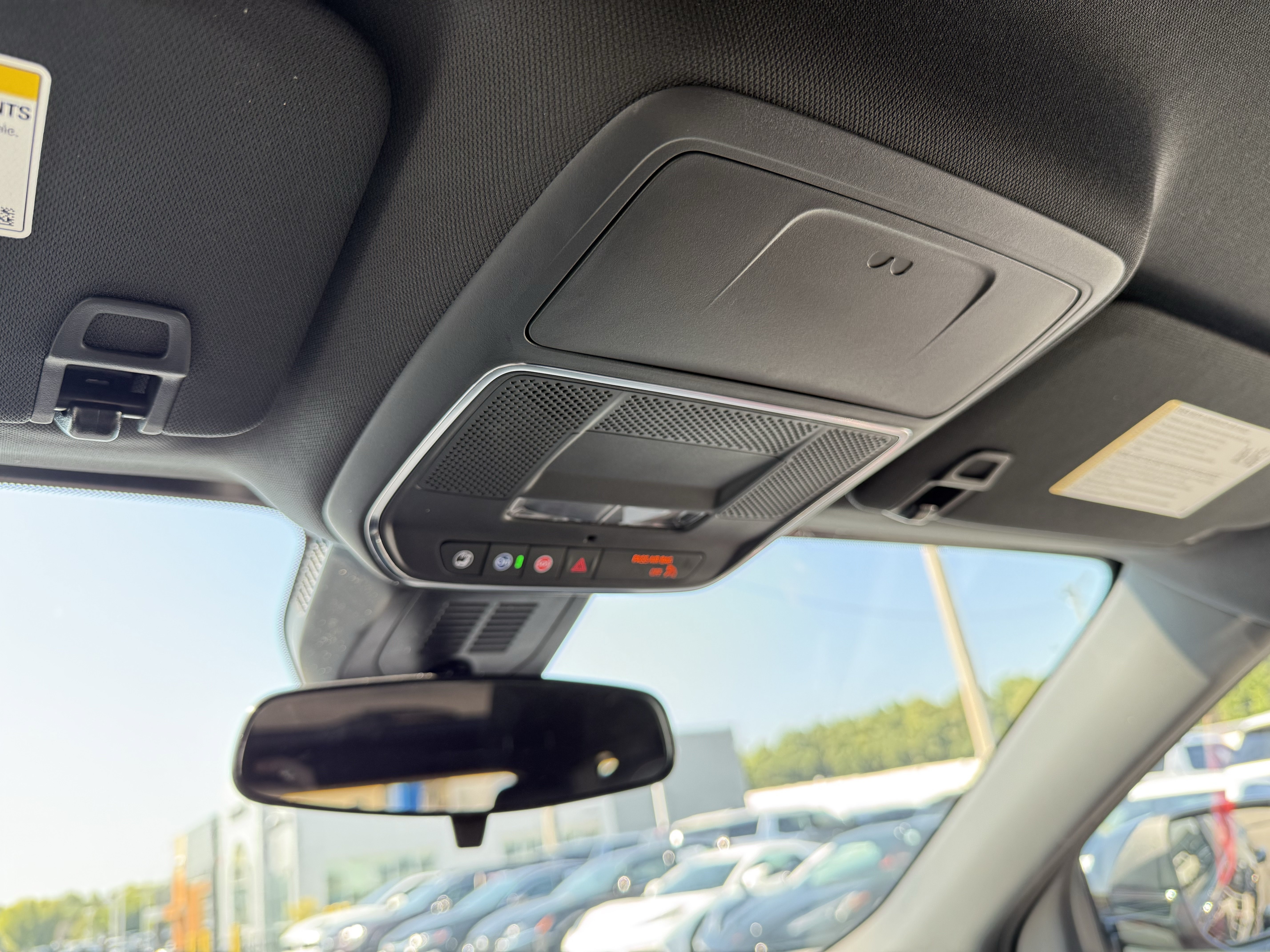 New 2027 Chevrolet Equinox RS FWD image 28