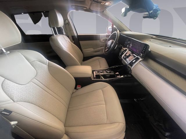 Used 2023 Kia Sorento SX Prestige image 17