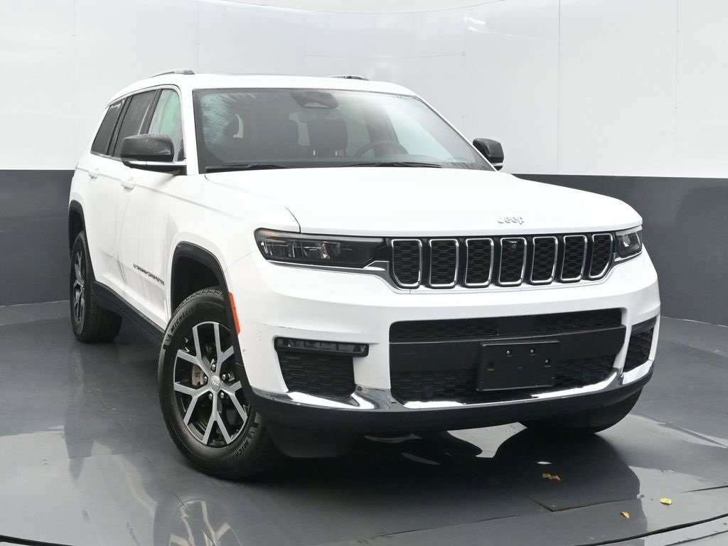 Certified 2024 Jeep Grand Cherokee L Limited w/ Luxury Tech Group II image 2