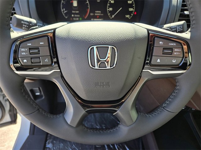 New 2026 Honda Odyssey Touring image 13