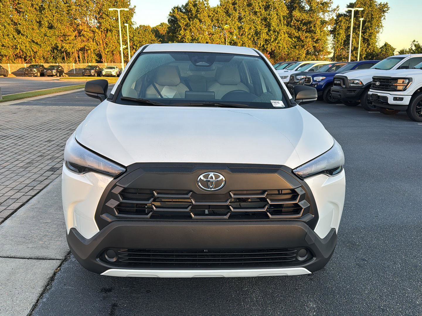 New 2026 Toyota Corolla Cross L image 7