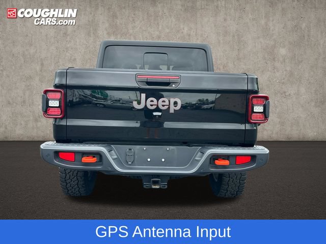 Used 2024 Jeep Gladiator Mojave w/ Technology Group AWD/4WD image 8