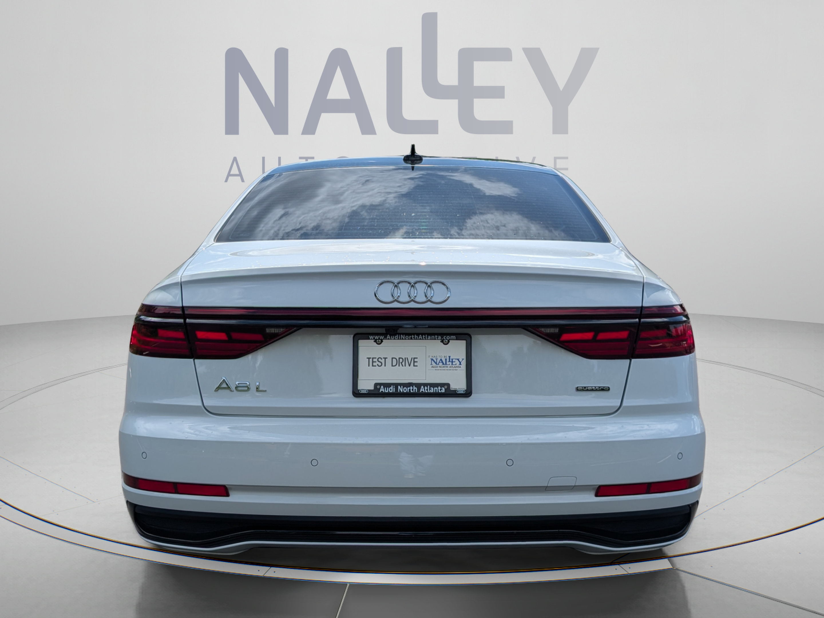 Used 2025 Audi A8 L 3.0T AWD/4WD image 4