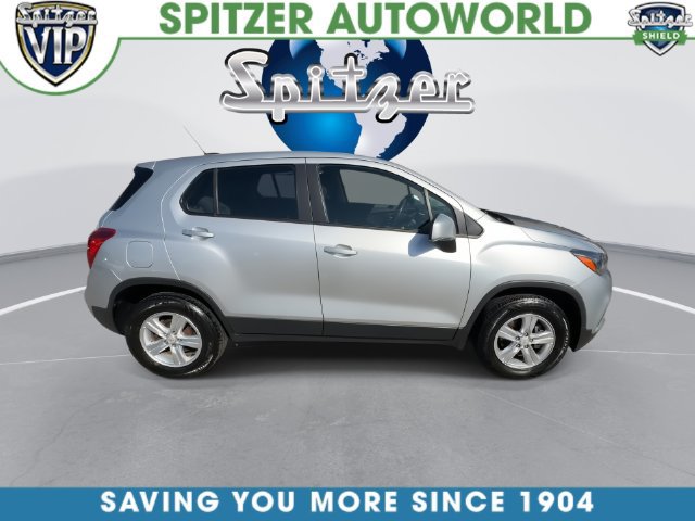 Used 2017 Chevrolet Trax LS AWD/4WD image 16