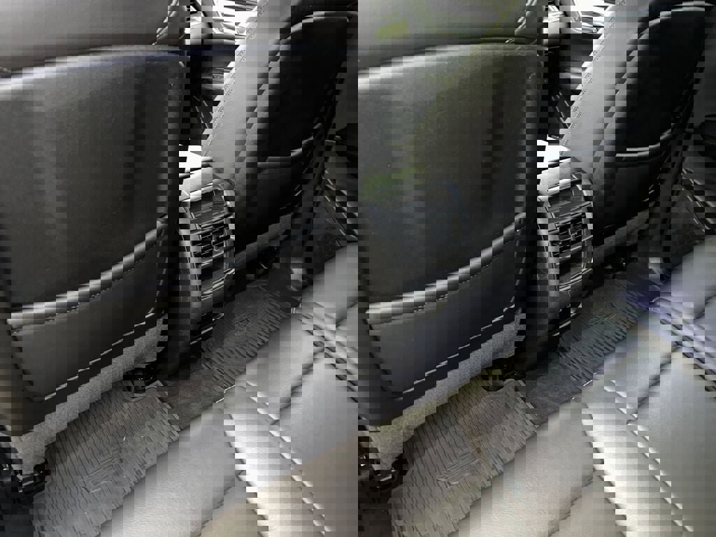 Certified 2024 Cadillac XT5 Luxury image 27