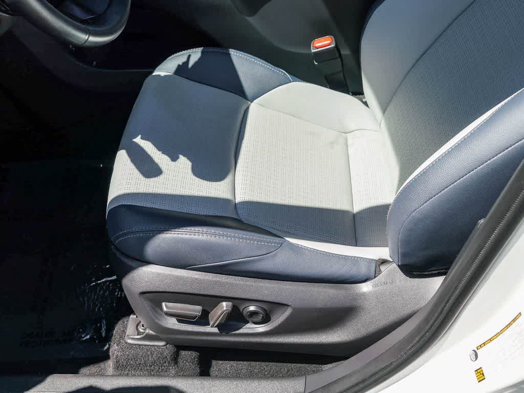 Used 2023 Subaru Solterra AWD image 20
