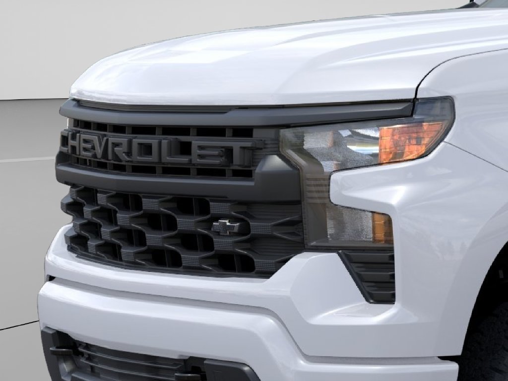 New 2026 Chevrolet Silverado 1500 Custom w/ LPO, Dark Essentials Package AWD/4WD image 13