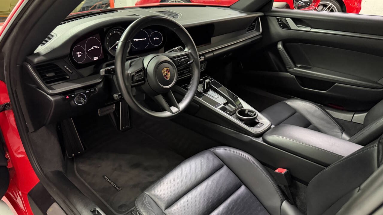 Used 2020 Porsche 911 Carrera S RWD image 38