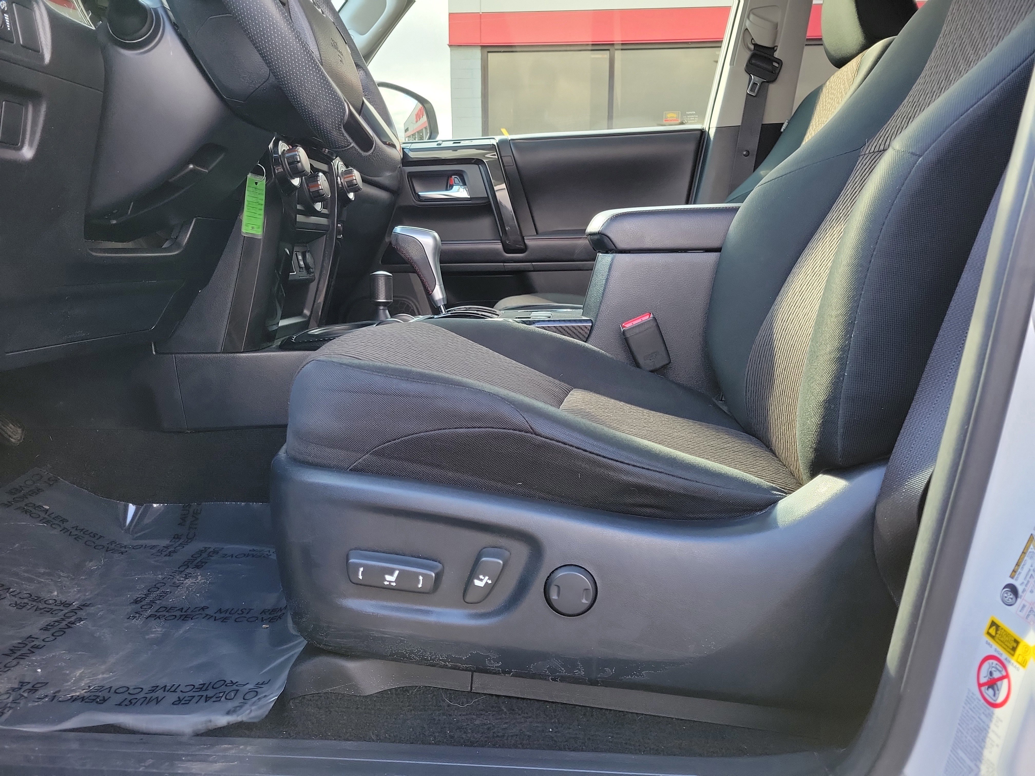 Used 2017 Toyota 4Runner TRD Off-Road image 16