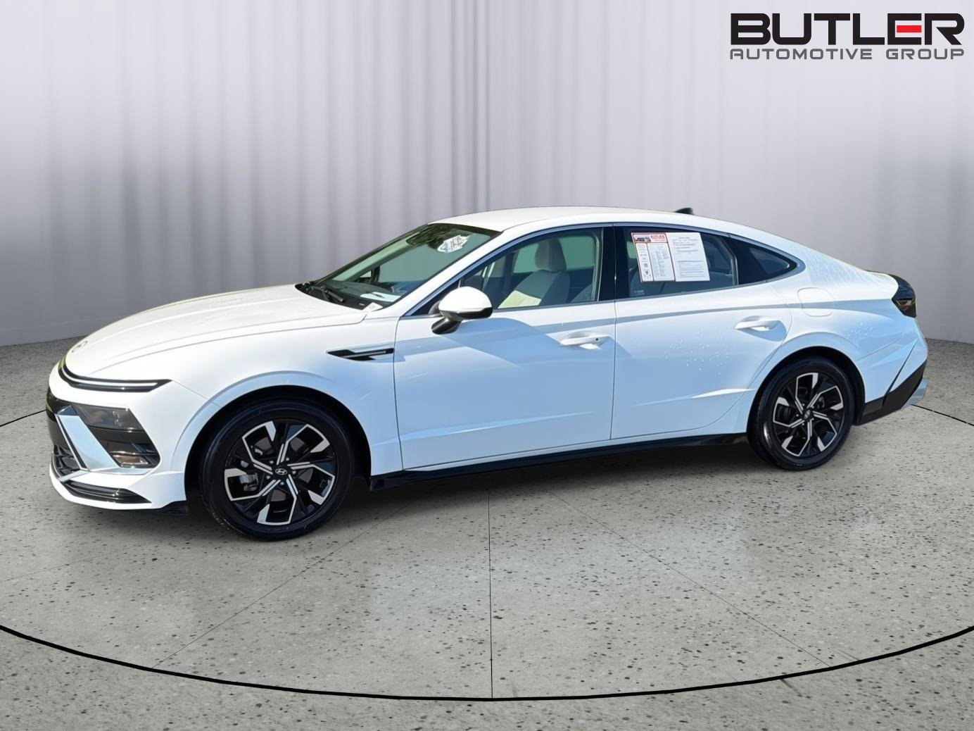 Used 2025 Hyundai Sonata SEL FWD image 3