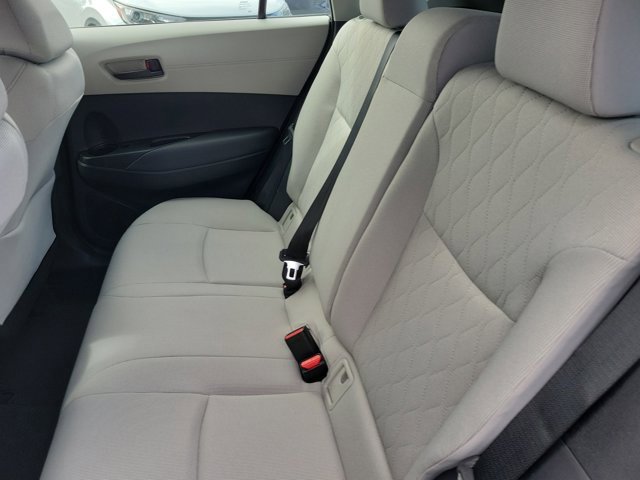 Used 2025 Toyota Corolla Cross L image 14