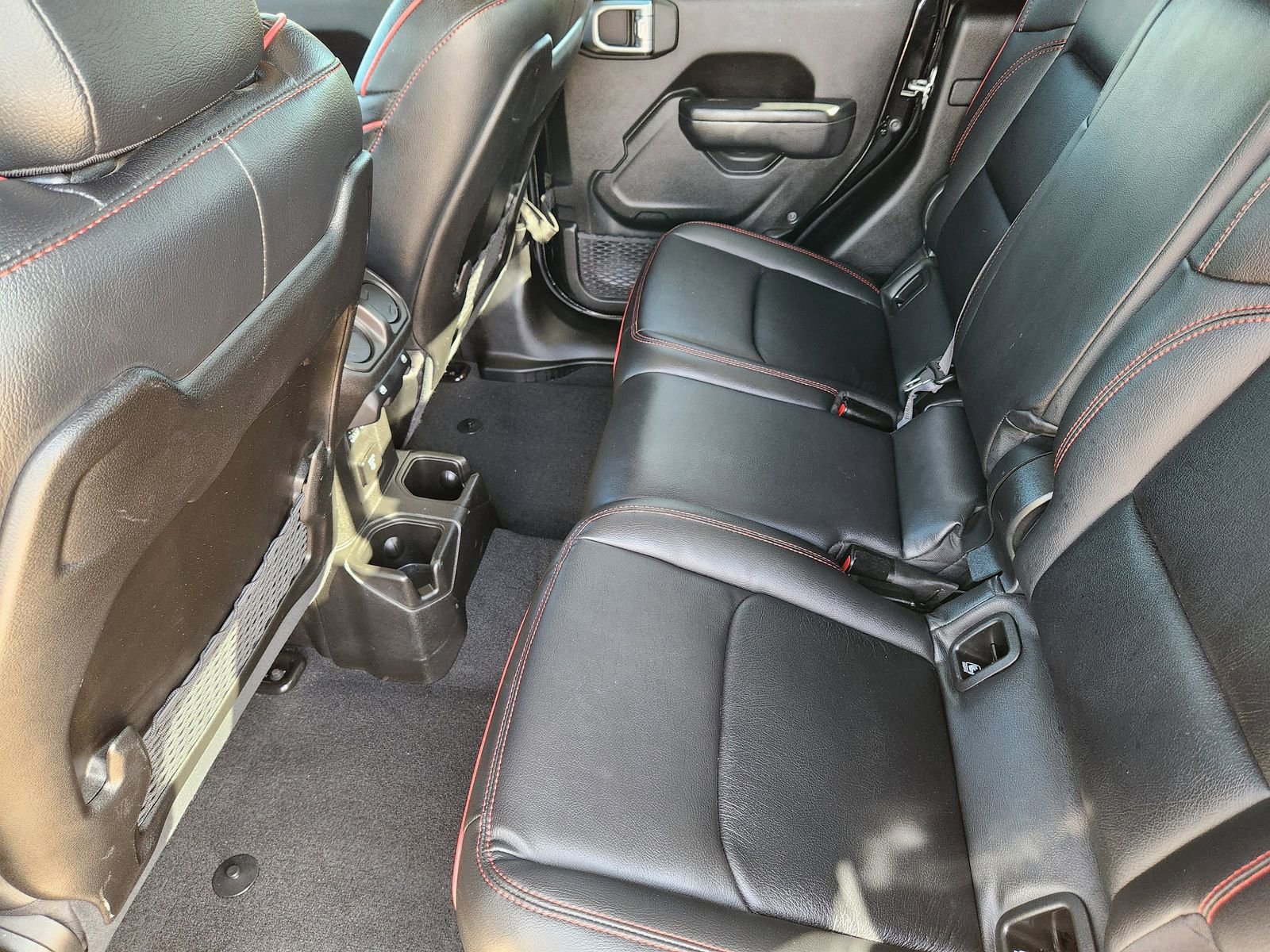 Used 2024 Jeep Gladiator Rubicon image 40