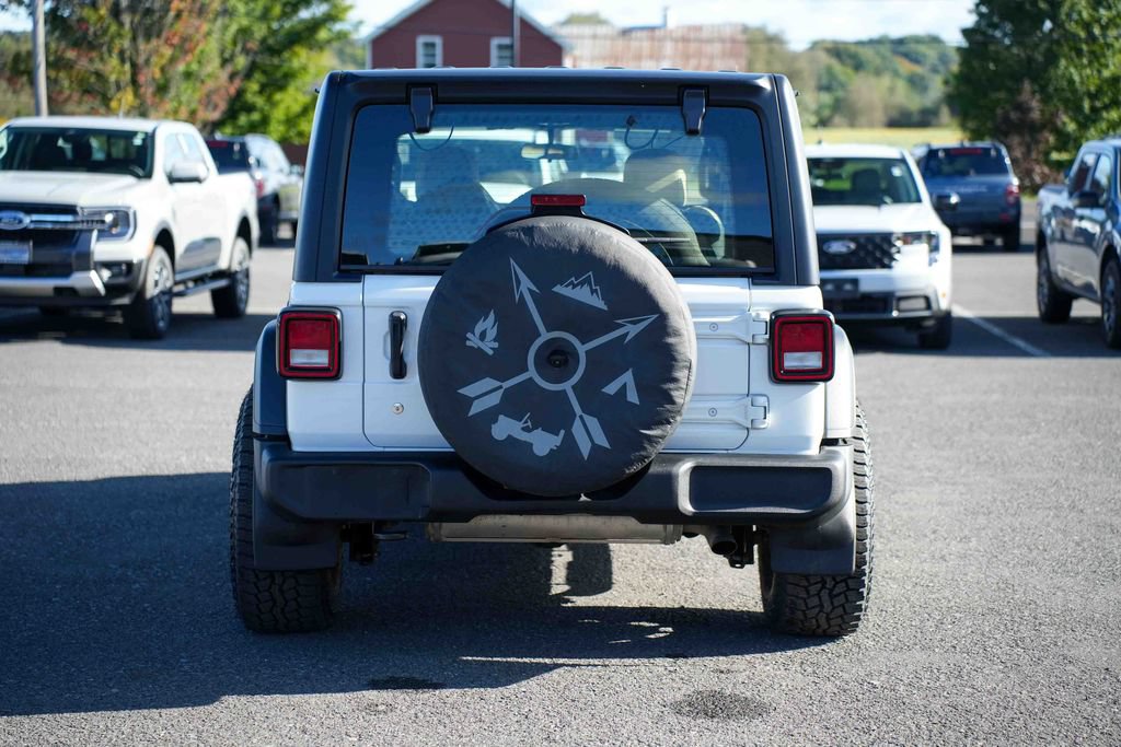 Used 2023 Jeep Wrangler Unlimited Sport AWD/4WD image 6