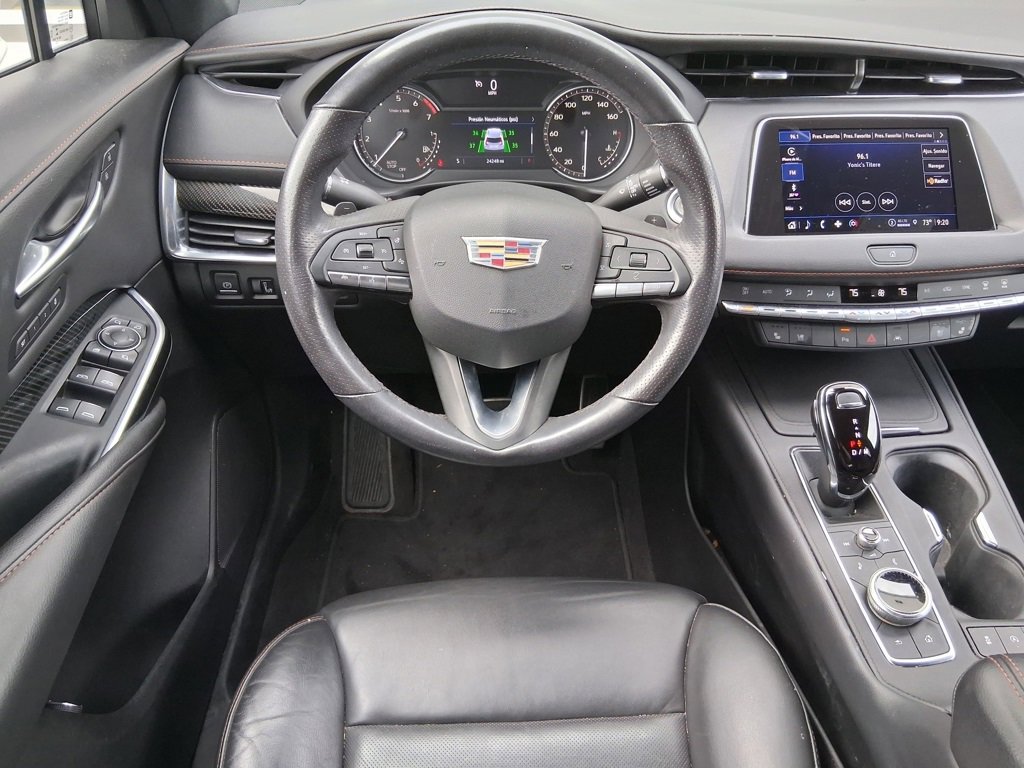 Used 2023 Cadillac XT4 Sport image 11