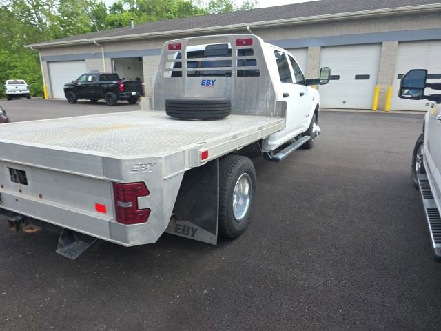 Used 2022 RAM 3500 Tradesman w/ Chrome Appearance Group AWD/4WD image 7