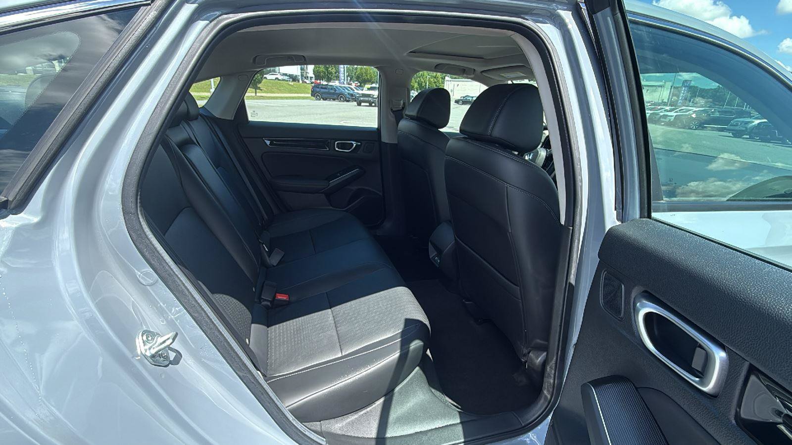 Used 2024 Honda Civic Touring image 19