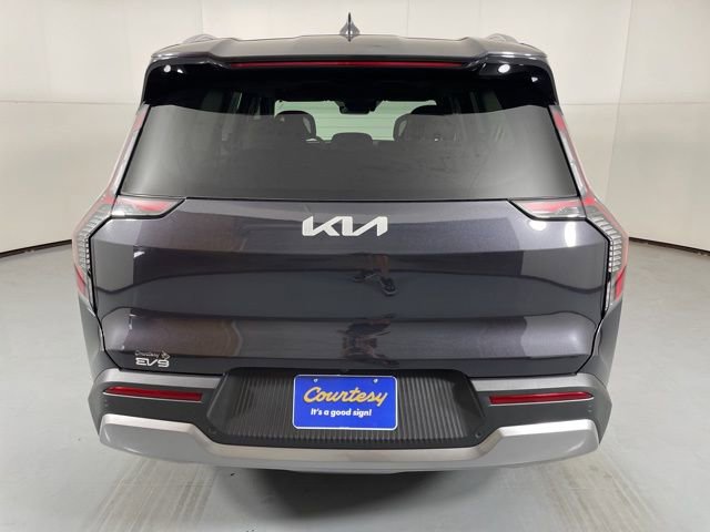 New 2026 Kia EV9 Wind image 7
