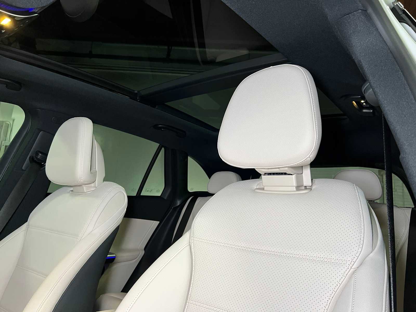 New 2025 Mercedes-Benz GLC 300 4MATIC image 20